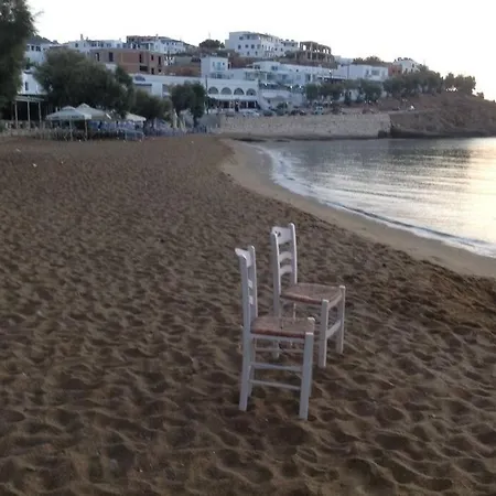 Fairy-tale Seafront Cycladic Dom wakacyjny