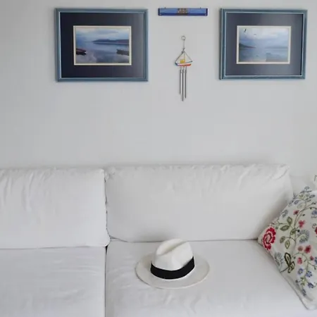Fairy-tale Seafront Cycladic Holiday home *