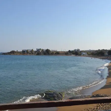 Fairy-tale Seafront Cycladic Holiday home